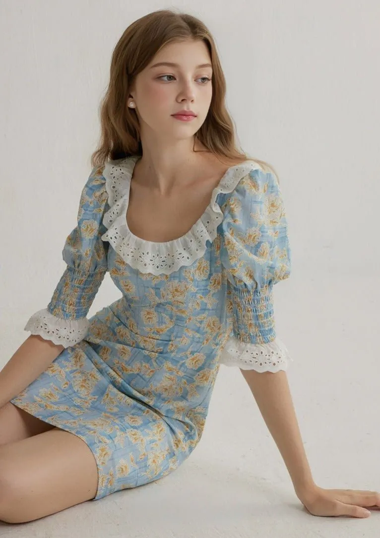 FLORAL LACE DRESS