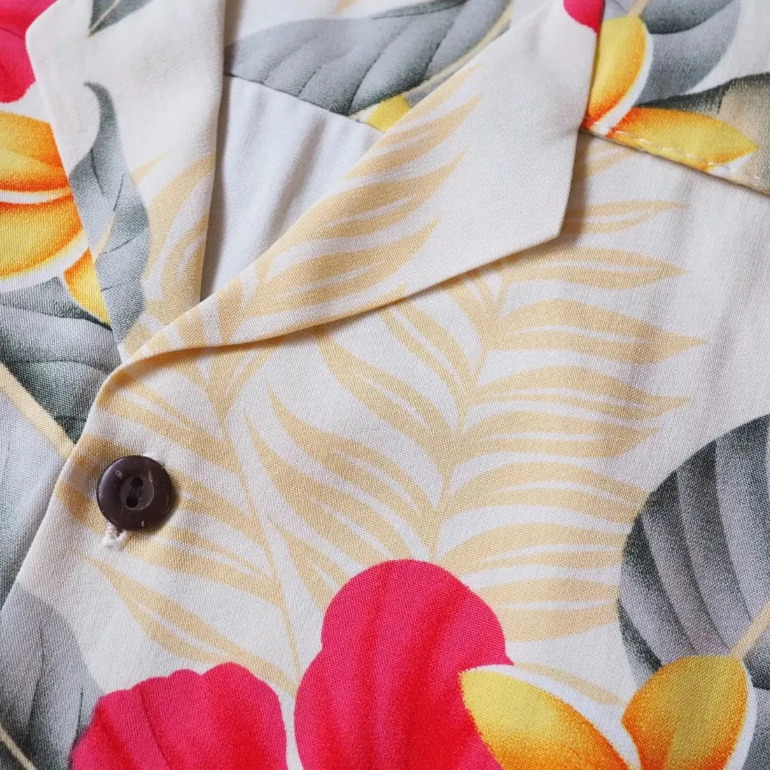Makaha Cream Hawaiian Rayon Shirt