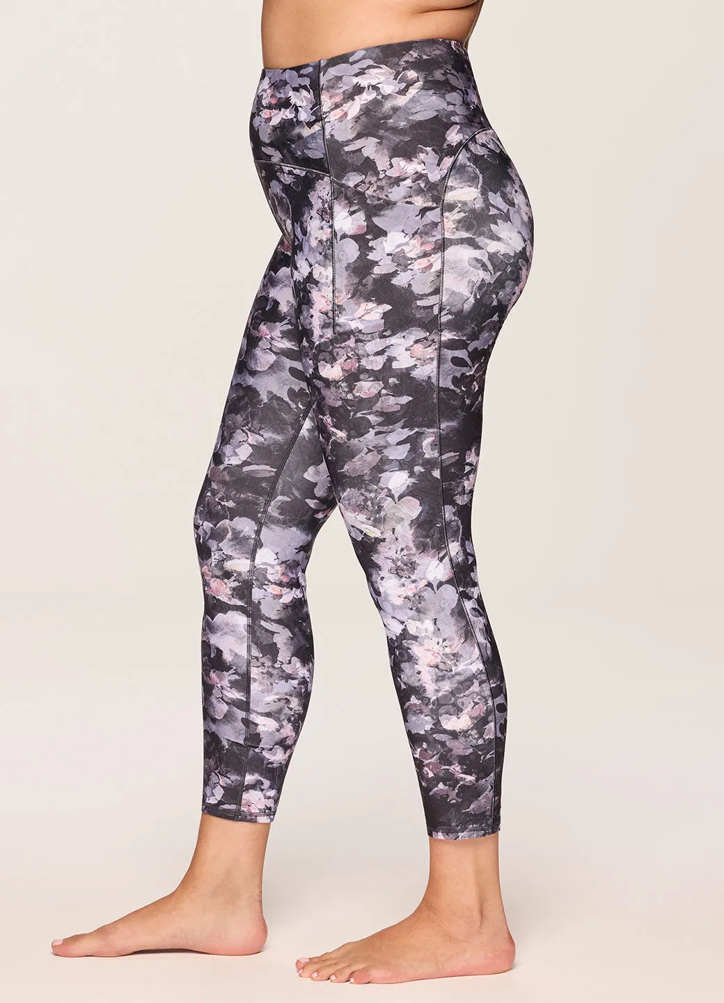 Plus Floral Recharge Tech Flex Legging