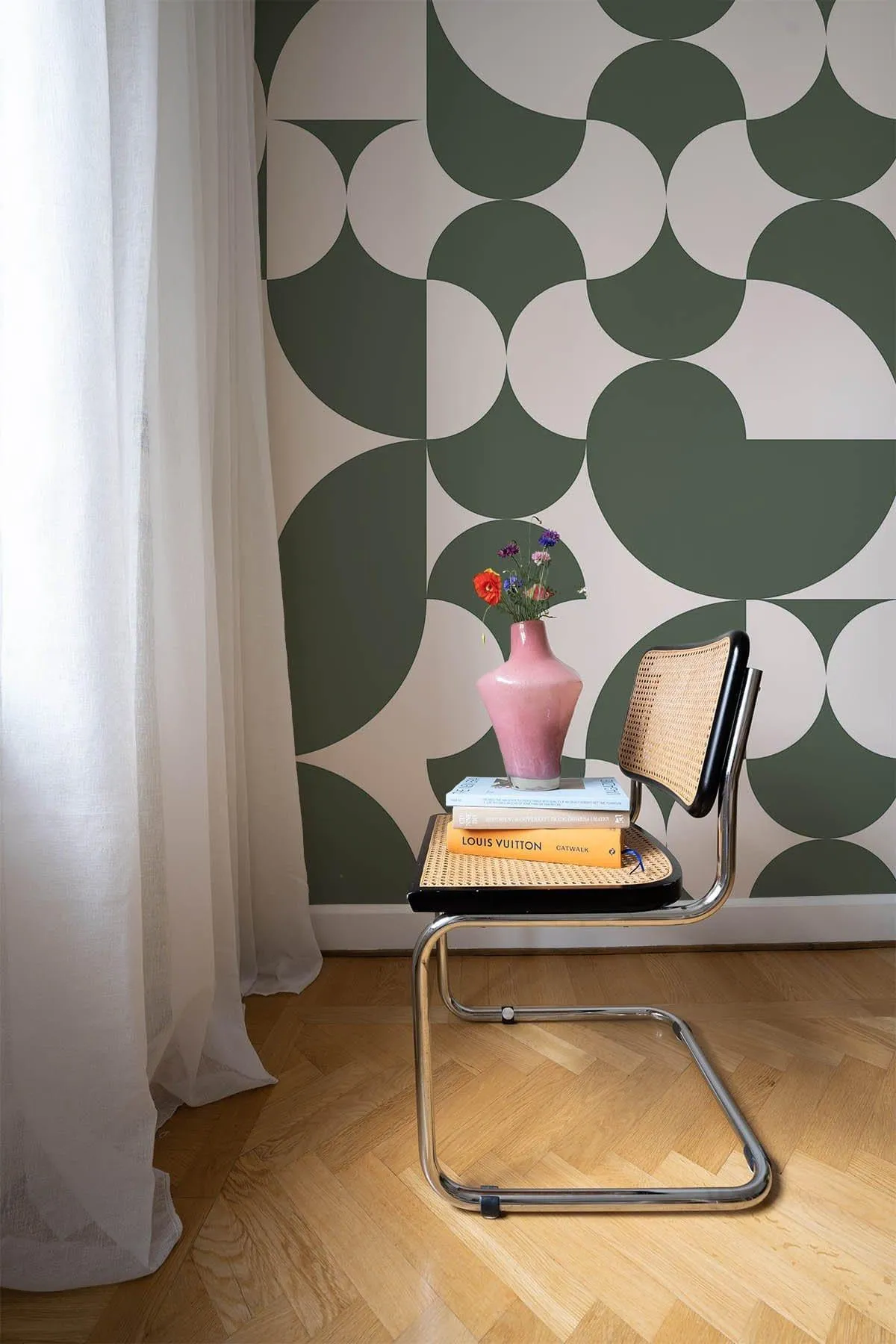 Retro Geometric Dark Green